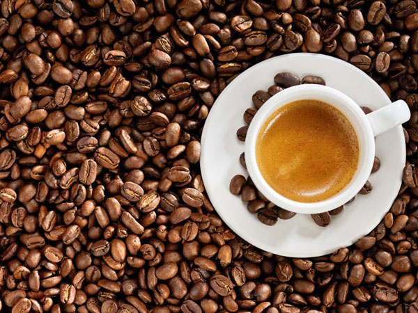 Quale materiale scegliere per bere il caffè?